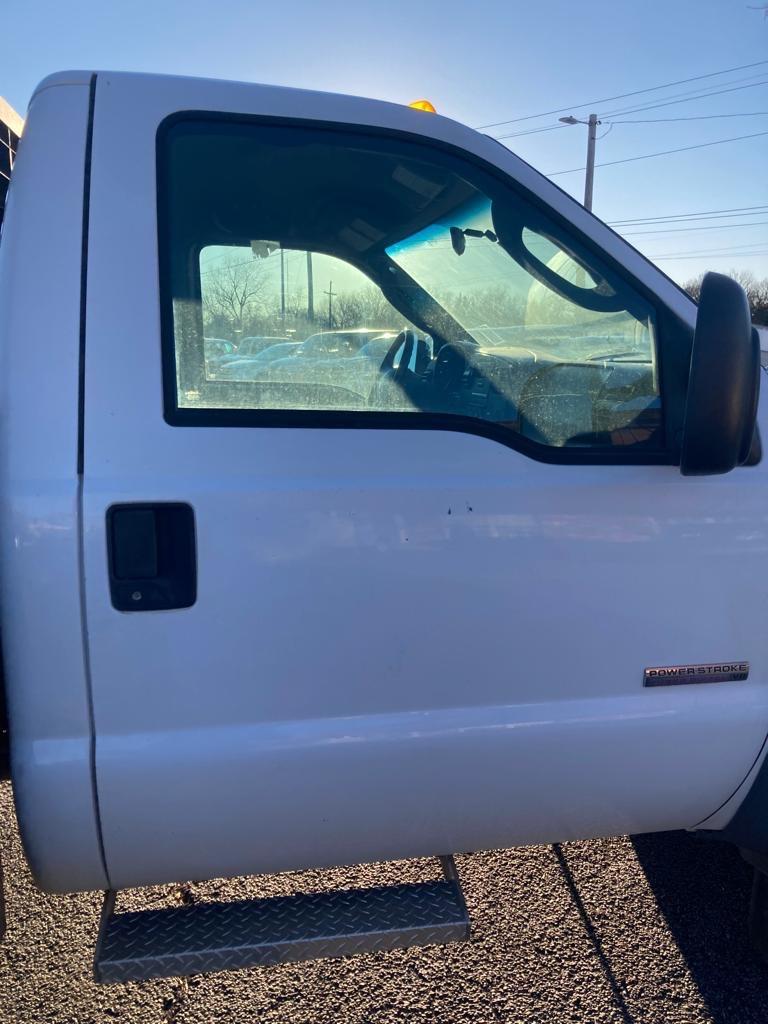 2005 Ford F-450 photo 10