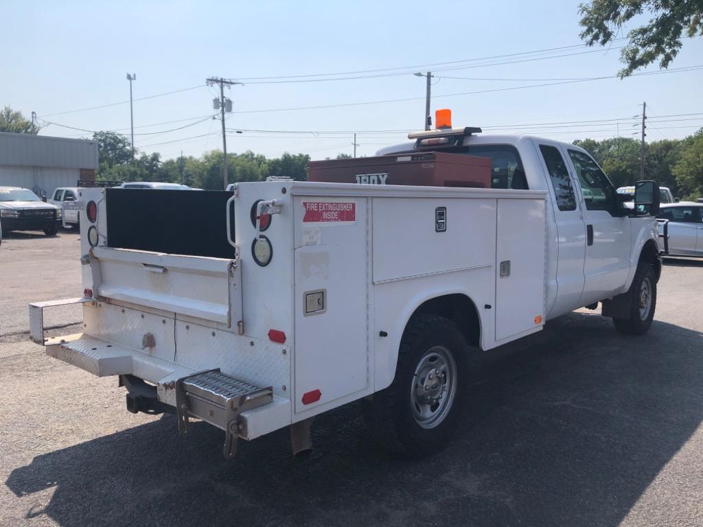 2012 Ford F-250 photo 16
