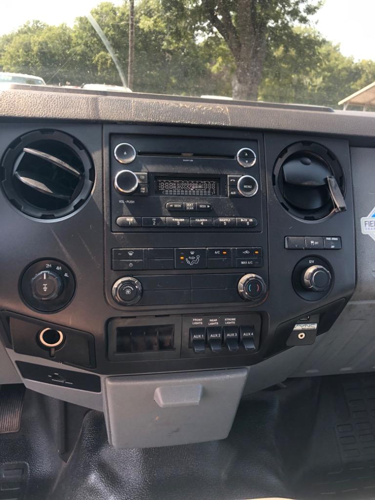 2012 Ford F-250 photo 26