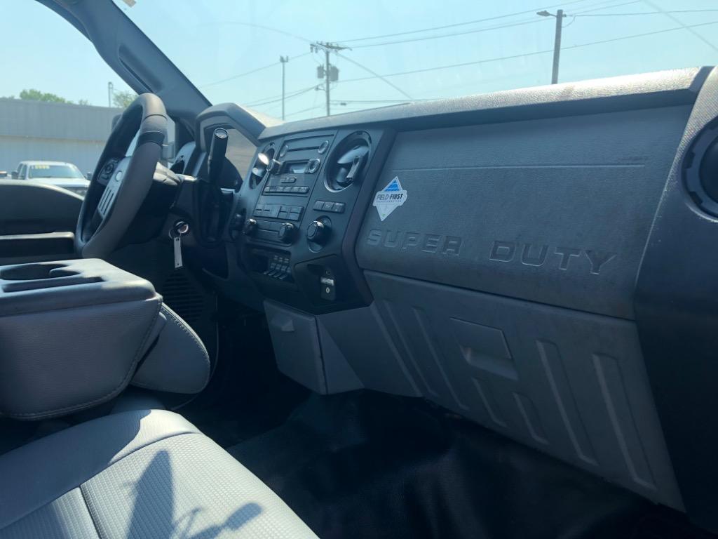 2012 Ford F-250 photo 9
