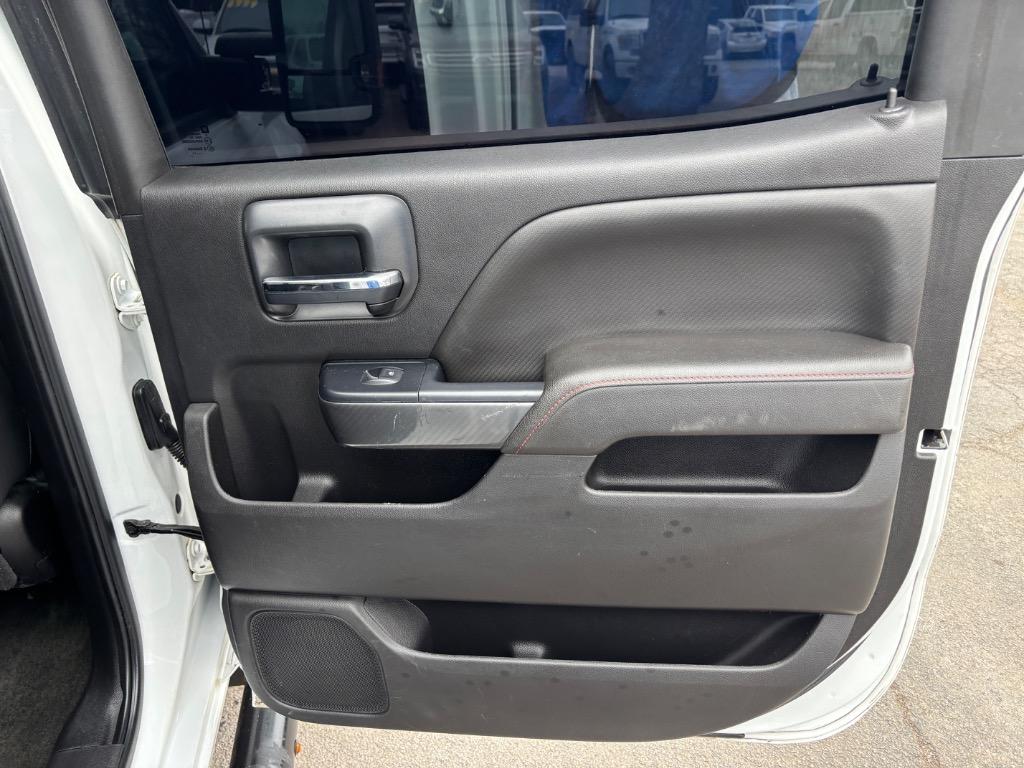 2017 Gmc Sierra 2500 SLT photo 17