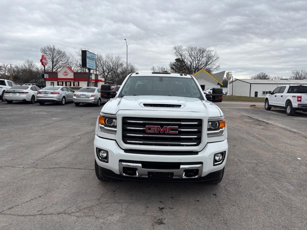2017 Gmc Sierra 2500 SLT photo 9
