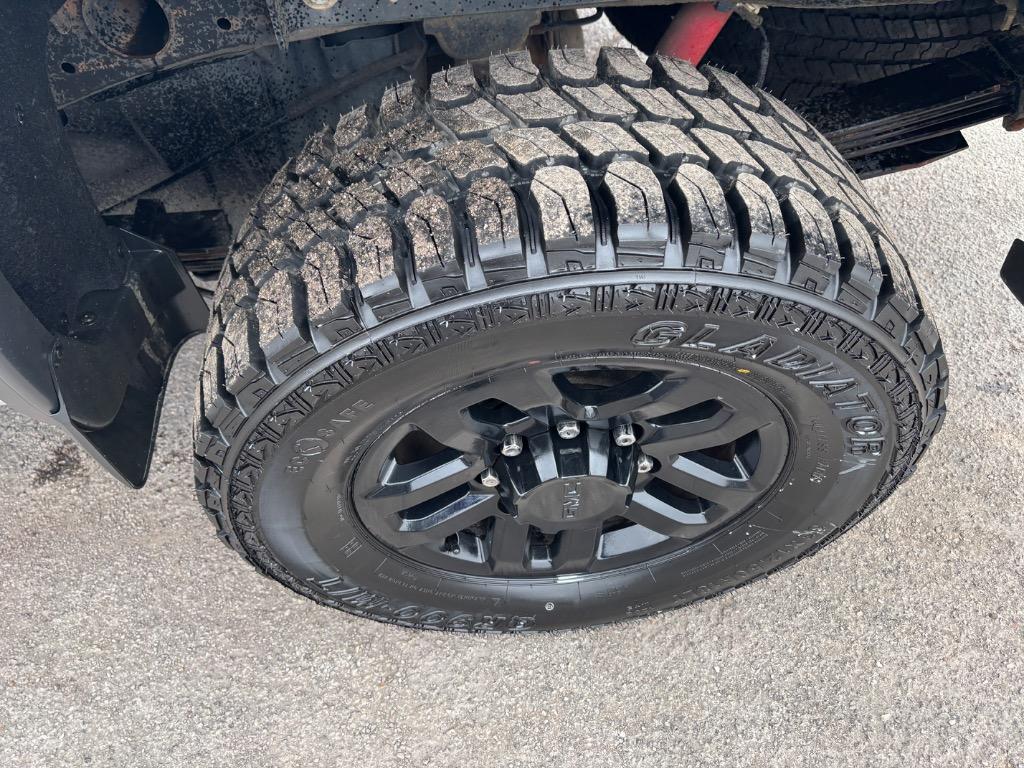 2017 Gmc Sierra 2500 SLT photo 22