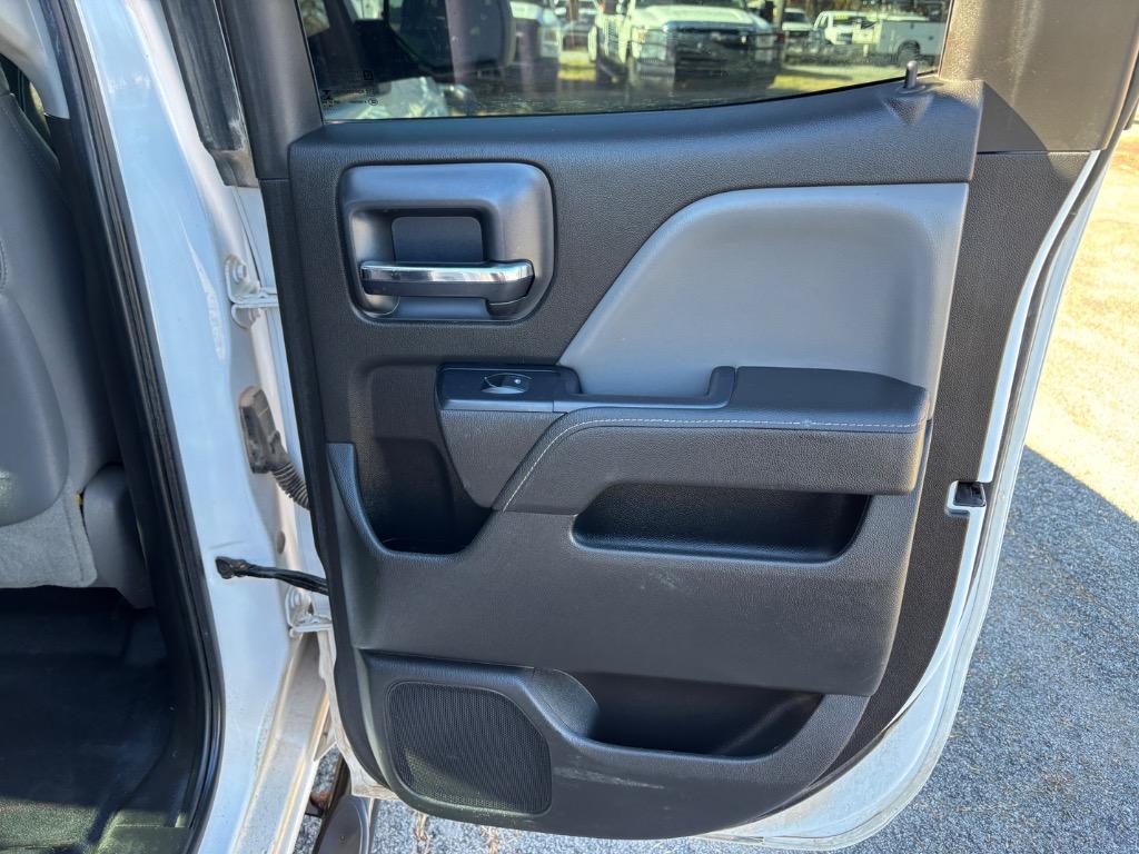 2015 Chevrolet Silverado 2500HD photo 20