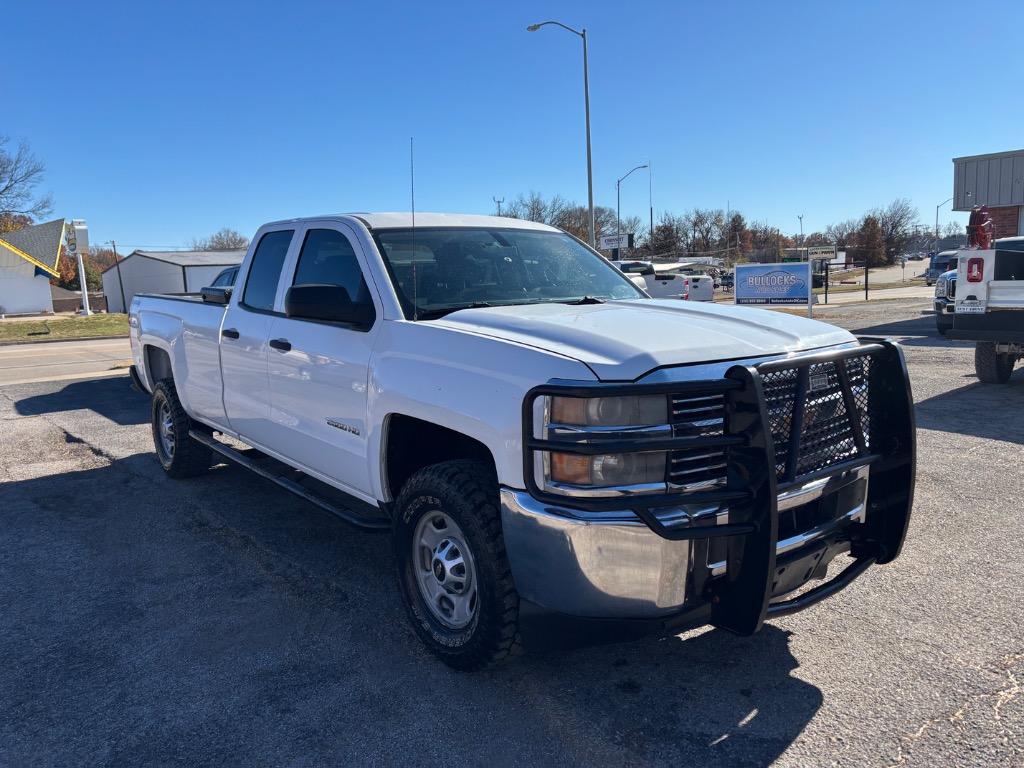 2015 Chevrolet Silverado 2500HD photo 12