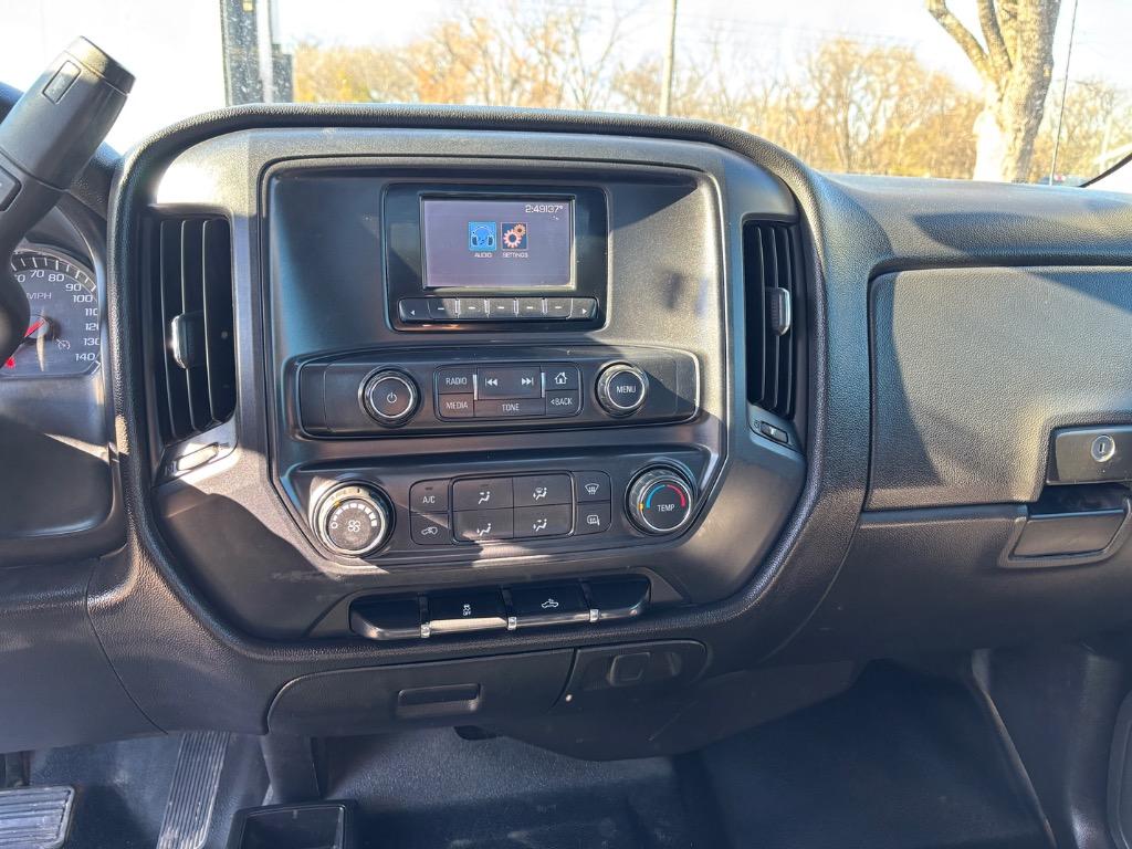 2015 Chevrolet Silverado 2500HD photo 25