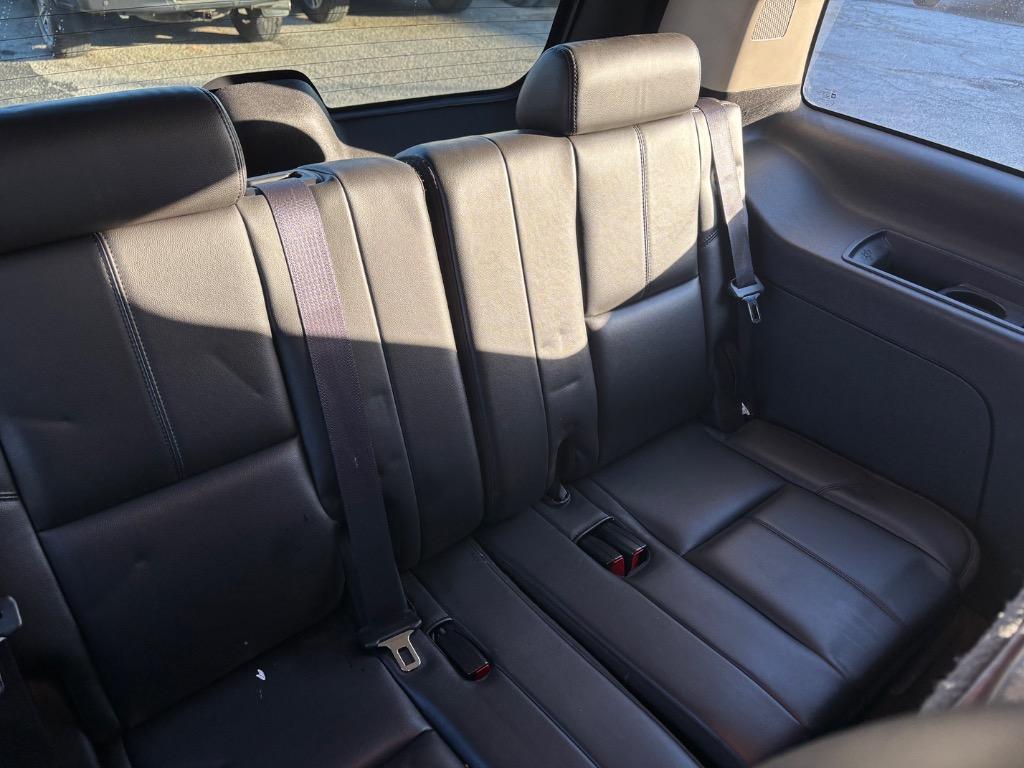 2011 Chevrolet Tahoe LT photo 20