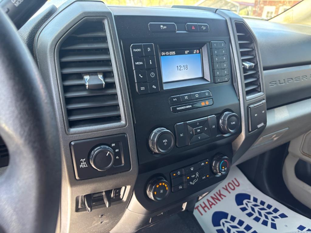 2021 Ford F-250 photo 18