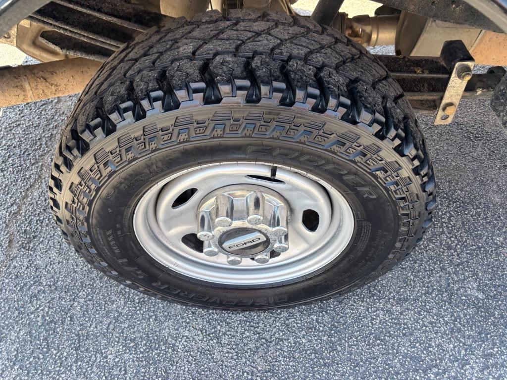 2021 Ford F-250 photo 25