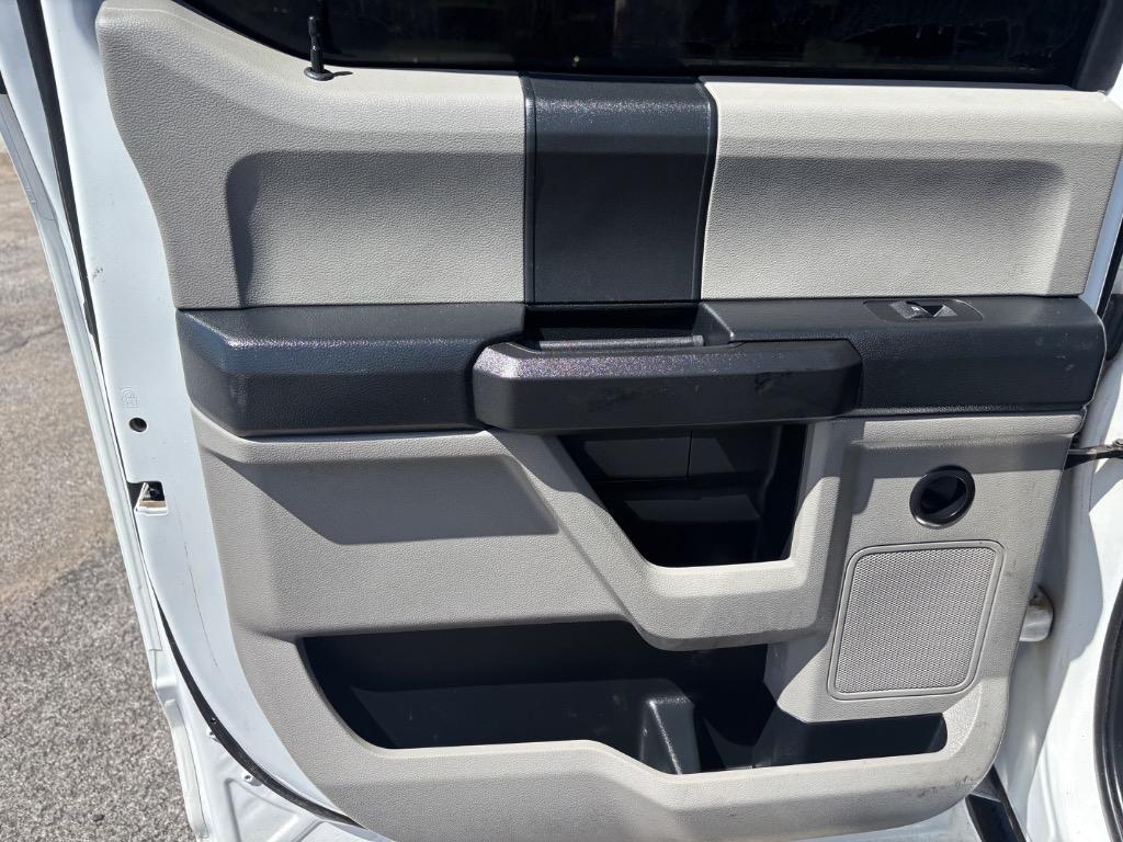 2021 Ford F-250 photo 19