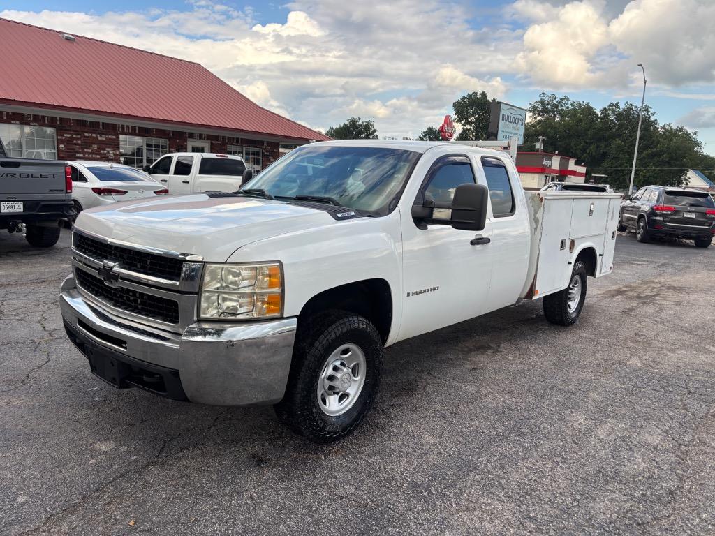 2008 Chevrolet Silverado 2500HD WT's photo