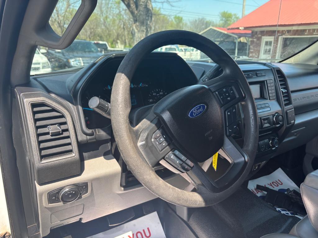 2018 Ford F-250 photo 17