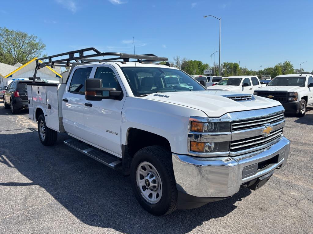 2017 Chevrolet Silverado 3500HD photo 13
