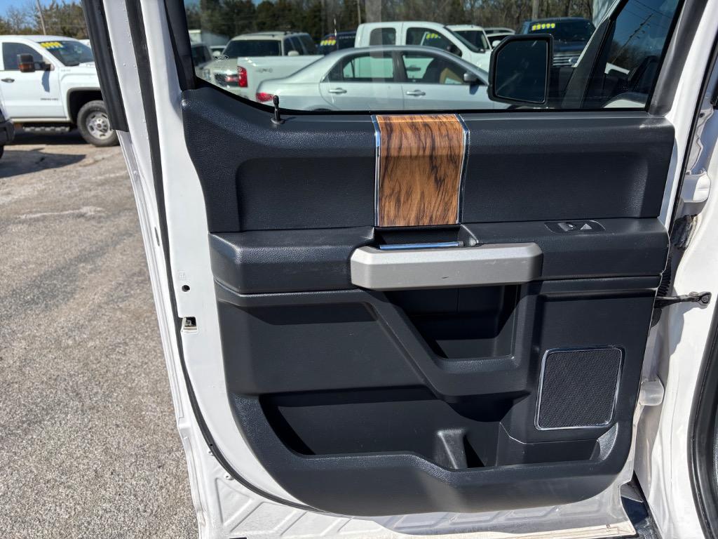 2019 Ford F-150 photo 14