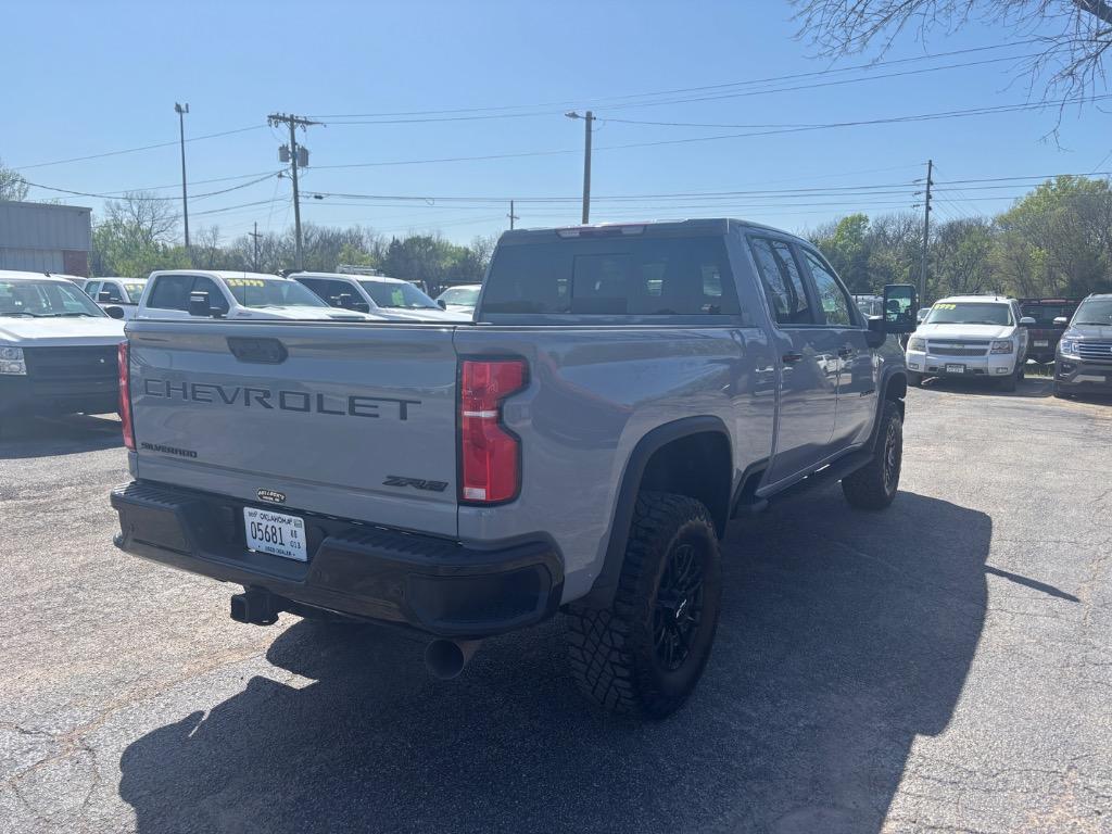 2024 Chevrolet Silverado 2500HD ZR2 photo 8
