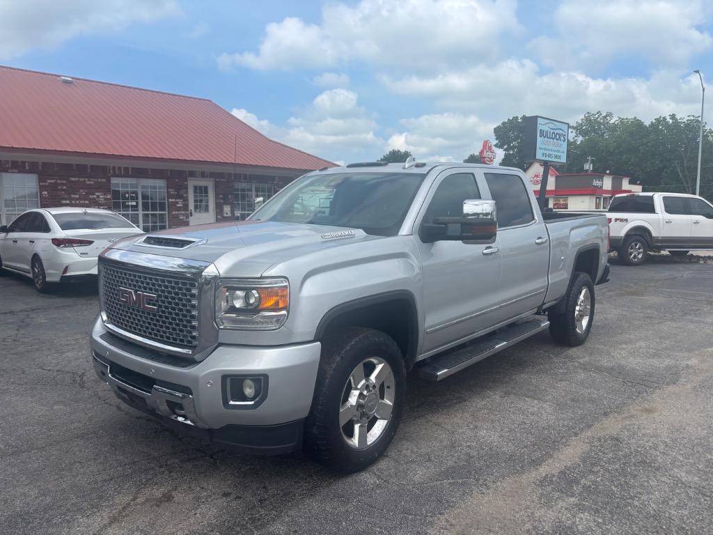 2017 GMC Sierra 2500 Denali HD Denali's photo