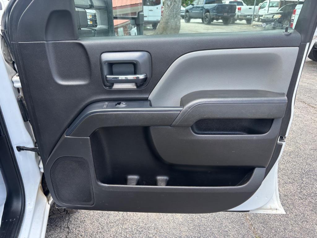 2018 Chevrolet Silverado 3500HD photo 20