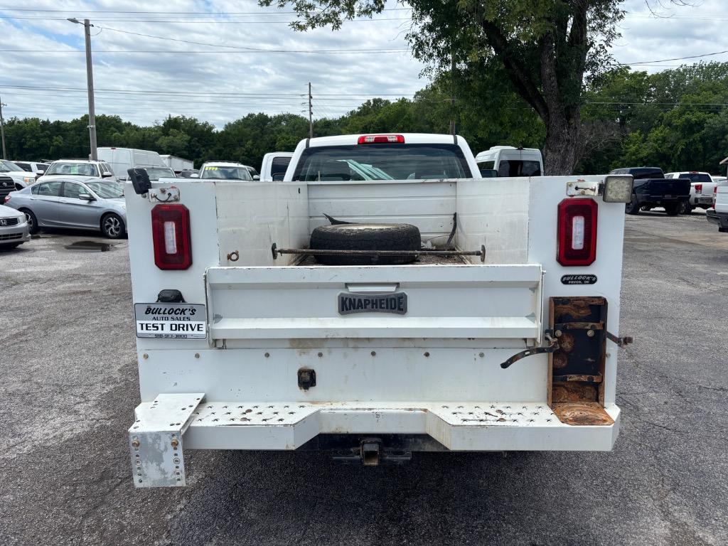 2018 Chevrolet Silverado 3500HD photo 5