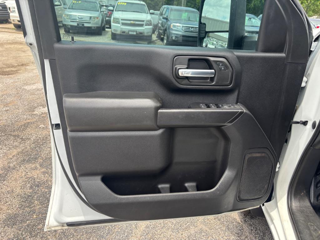 2020 Chevrolet Silverado 3500HD photo 11