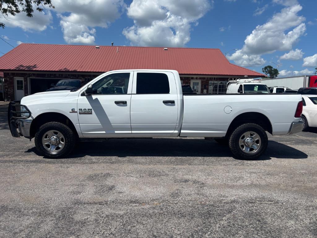 2018 Ram 2500 Tradesman photo 3
