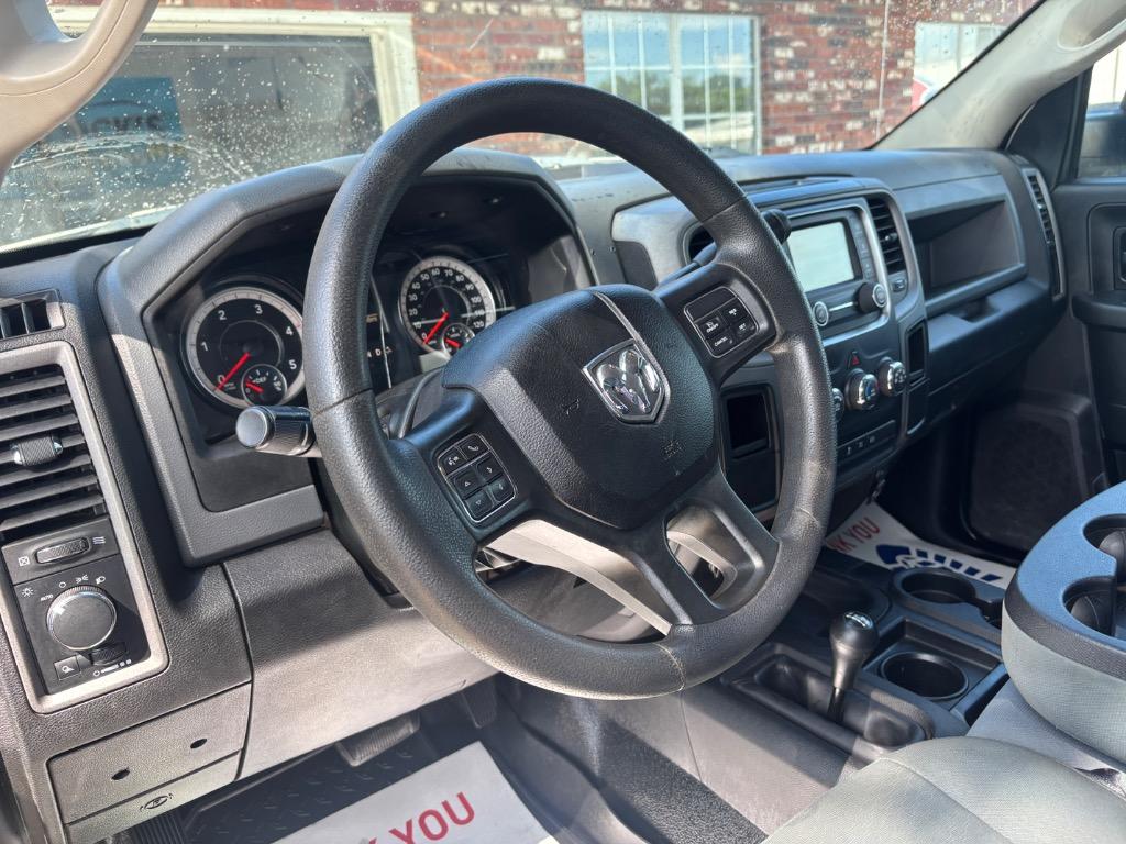 2018 Ram 2500 Tradesman photo 2
