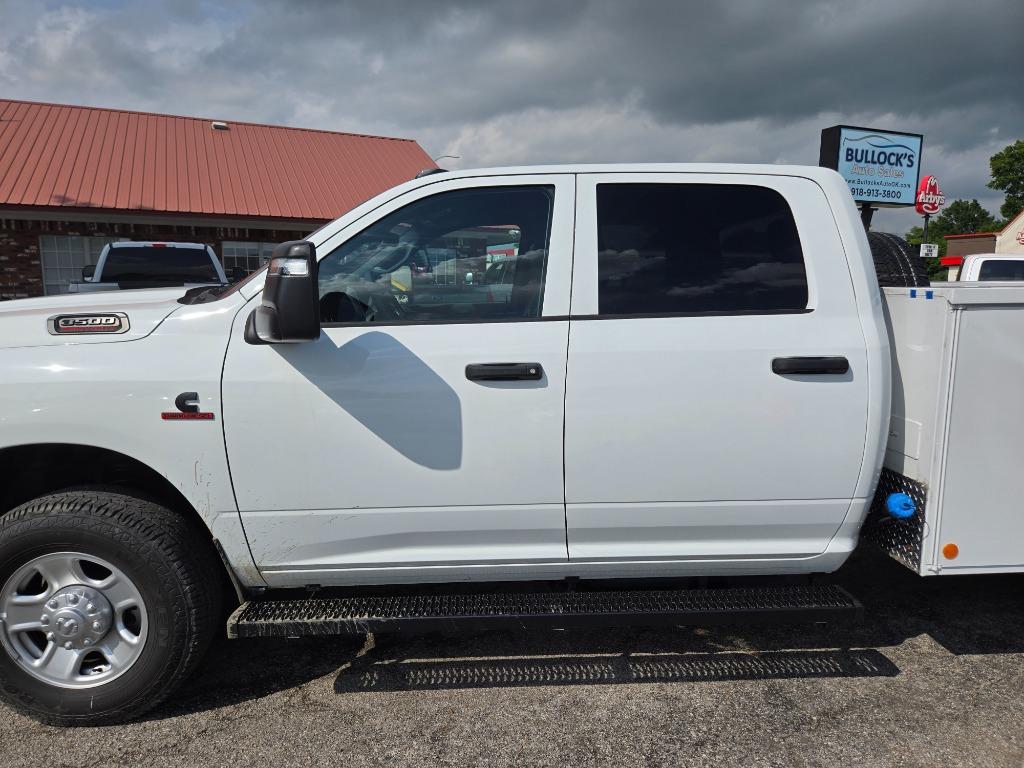 2024 Ram 3500 Tradesman photo 27
