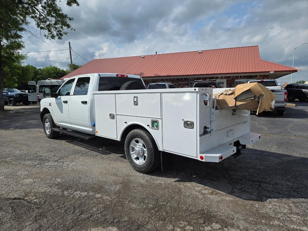 2024 Ram 3500 Tradesman photo 19