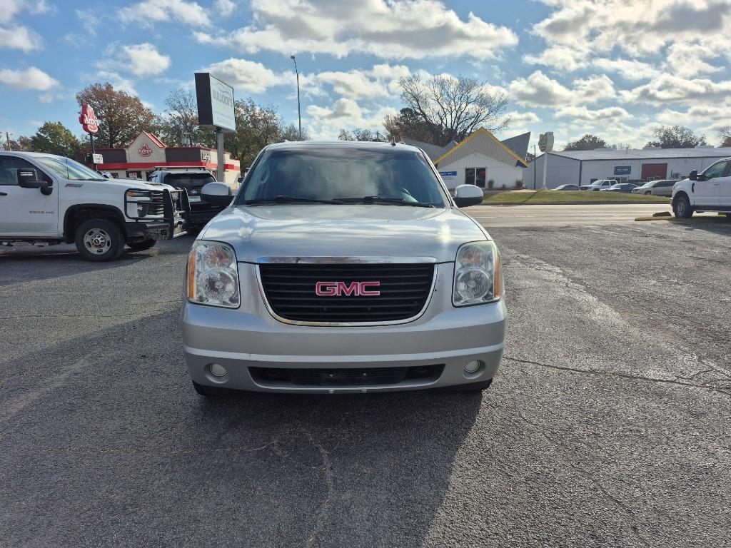 2010 GMC Yukon SLE1's photo