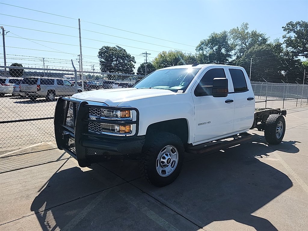 2019 Chevrolet Silverado 2500HD Work Truck's photo