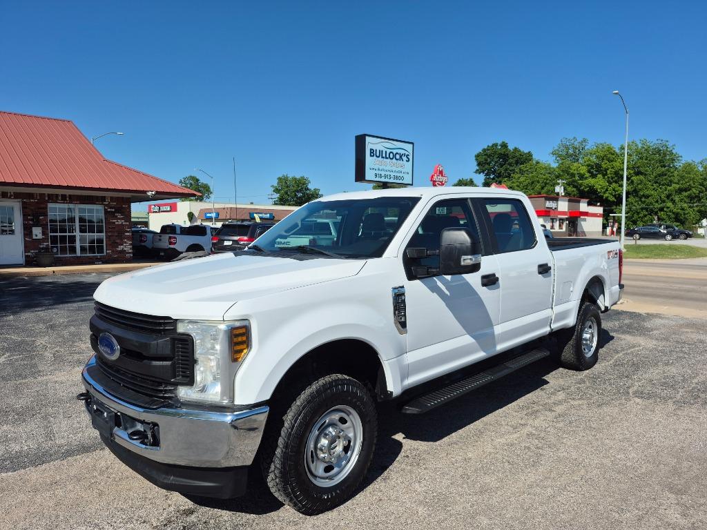 2019 Ford F-250 XL 4x4 Crew Cab 6-3/4' Box's photo